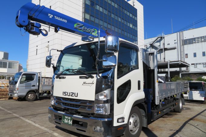ユニック車による重量物輸送 運送会社なら武蔵ロジスティクス 武蔵ロジスティクス株式会社
